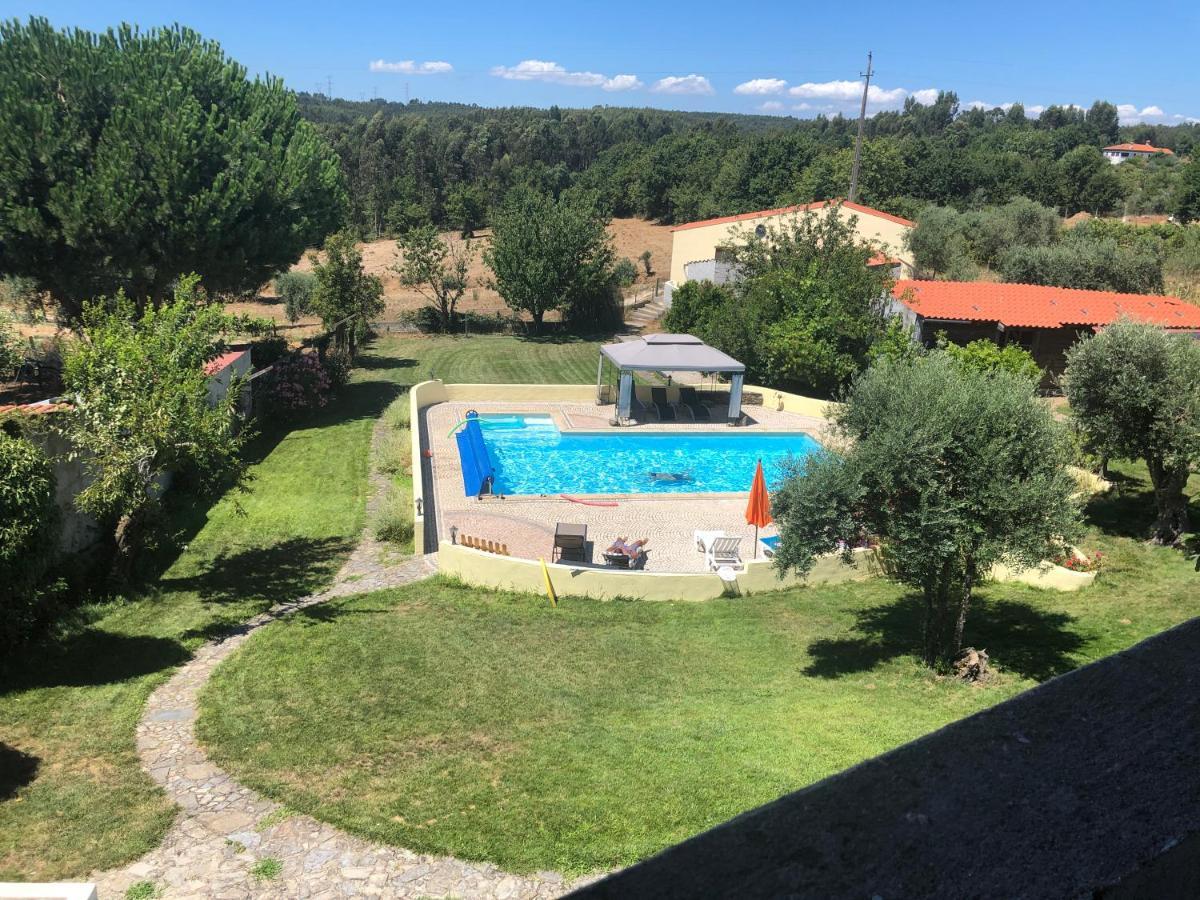 A Casa Amarela Apartment Pinheiro de Coja Екстериор снимка