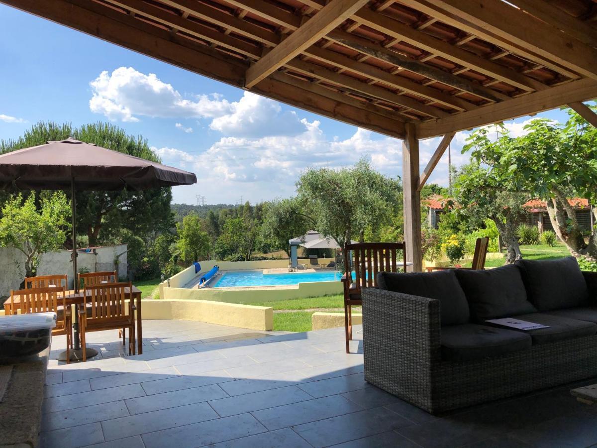 A Casa Amarela Apartment Pinheiro de Coja Екстериор снимка