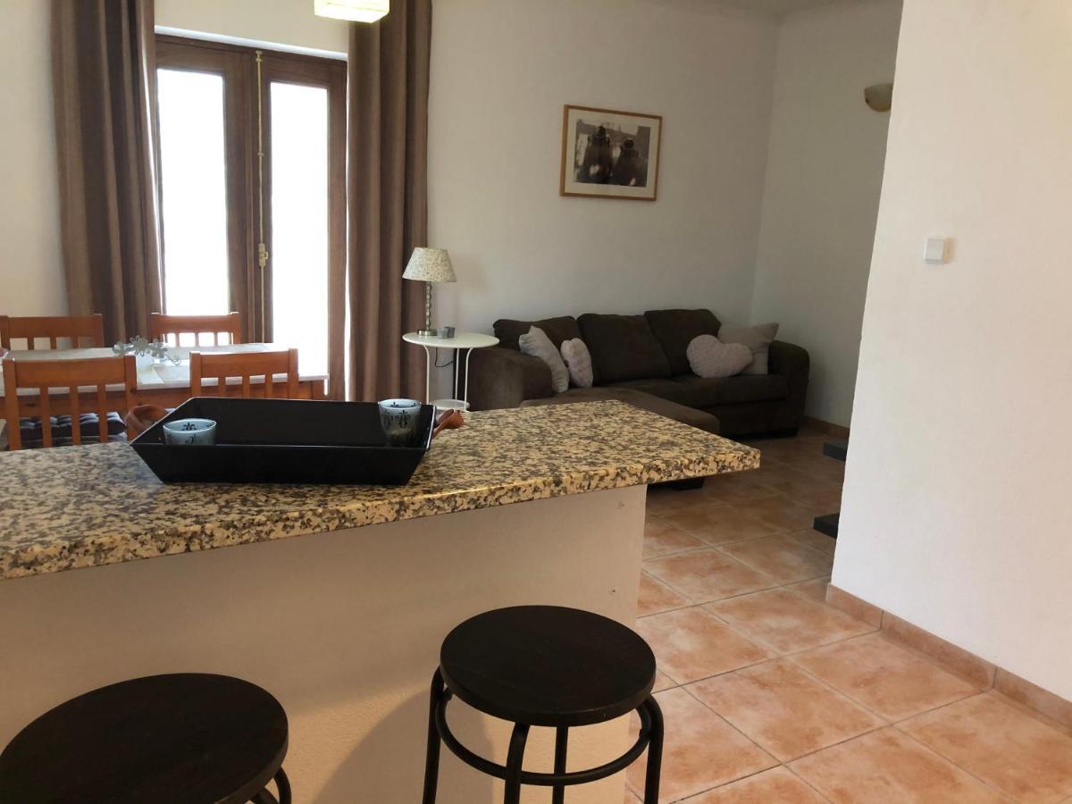 A Casa Amarela Apartment Pinheiro de Coja Екстериор снимка