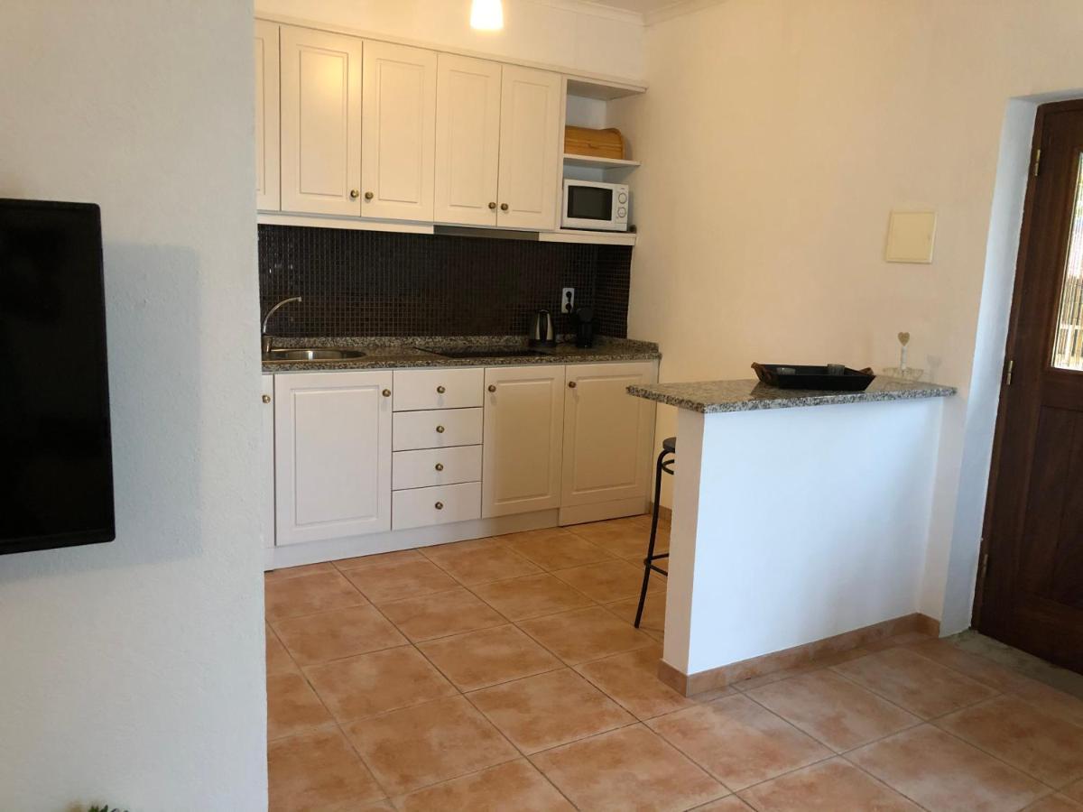 A Casa Amarela Apartment Pinheiro de Coja Екстериор снимка