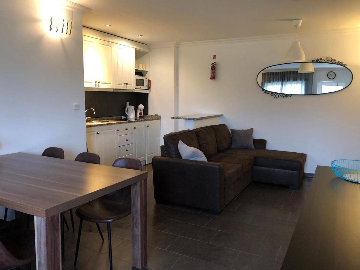 A Casa Amarela Apartment Pinheiro de Coja Екстериор снимка