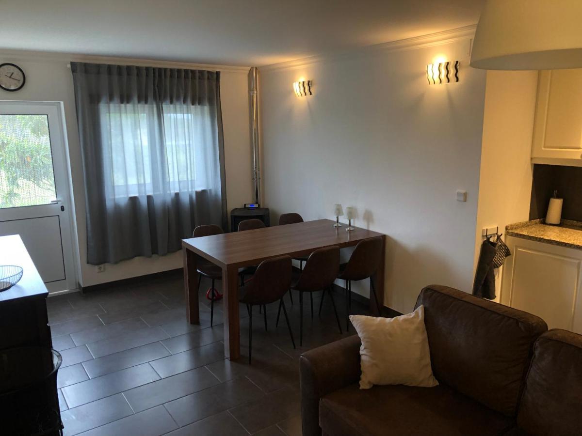 A Casa Amarela Apartment Pinheiro de Coja Екстериор снимка